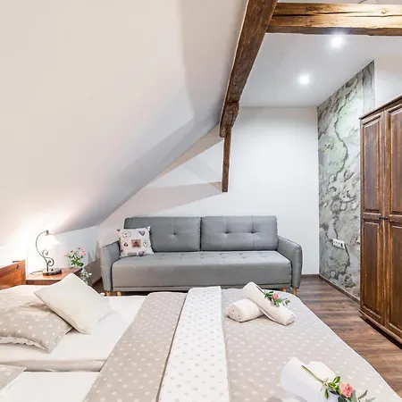 Apartment In Veritas